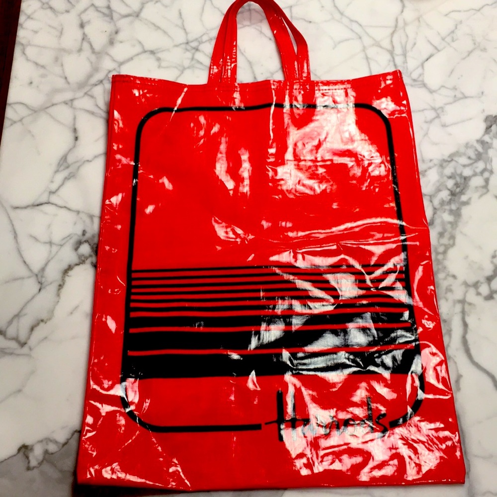 HARRODS Vintage bright red and black Shopping Bag. 1983. Rare and collectible